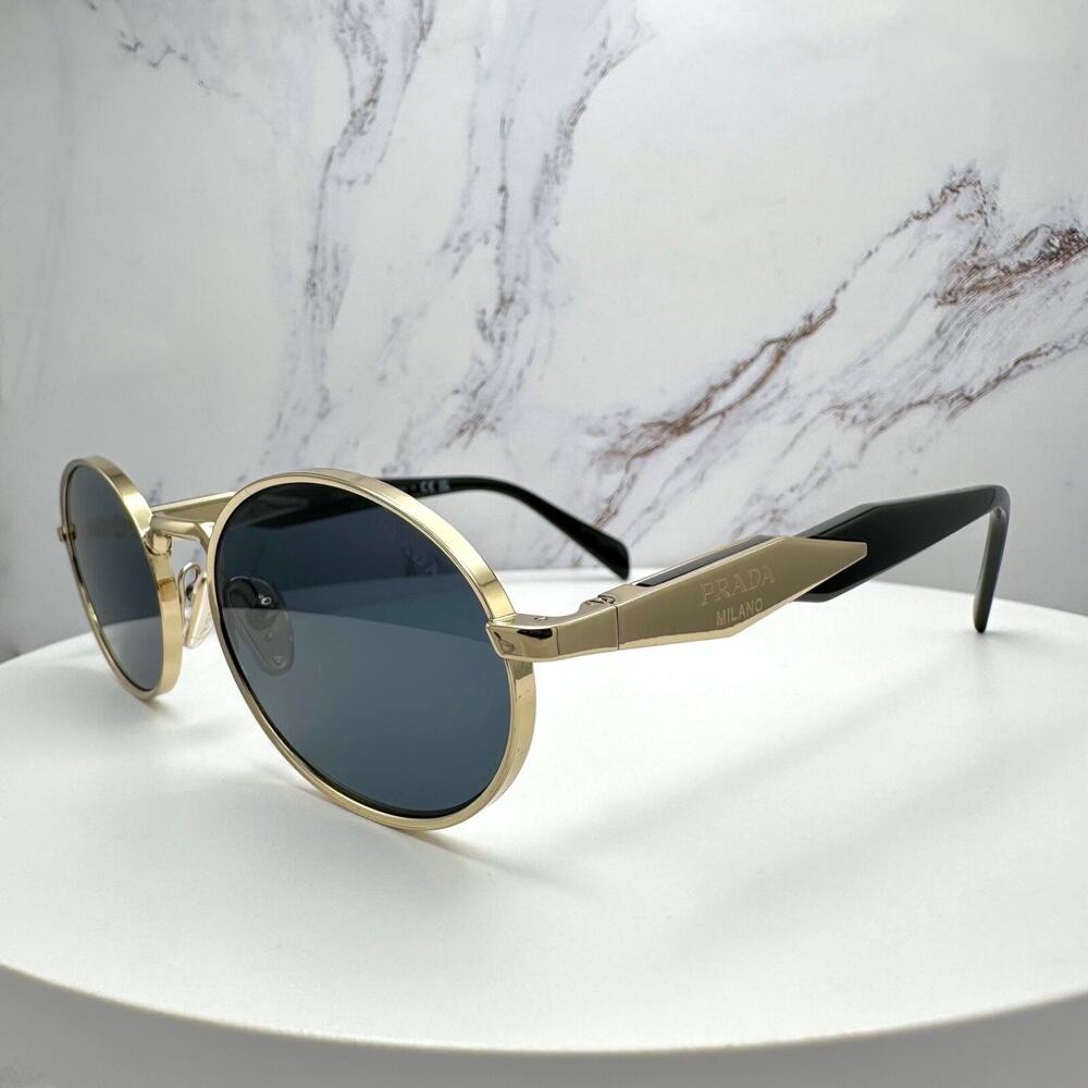 New PRADA Sunglasses - Picture 4 of 16